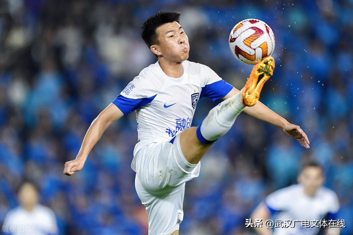 陶强龙中超冠军,陶强龙中超为什么能上场