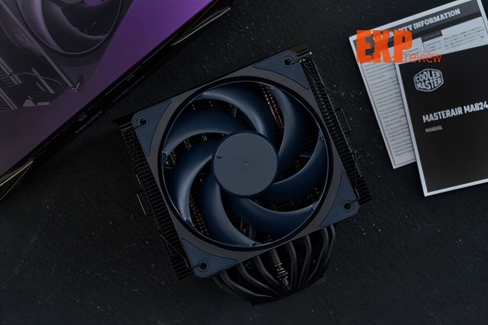 酷冷至尊暴雪T824散热器评测：风冷之王新竞争者