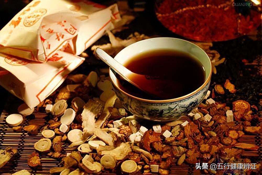 总是口渴心还发慌,口干养阴生津有什么中草药