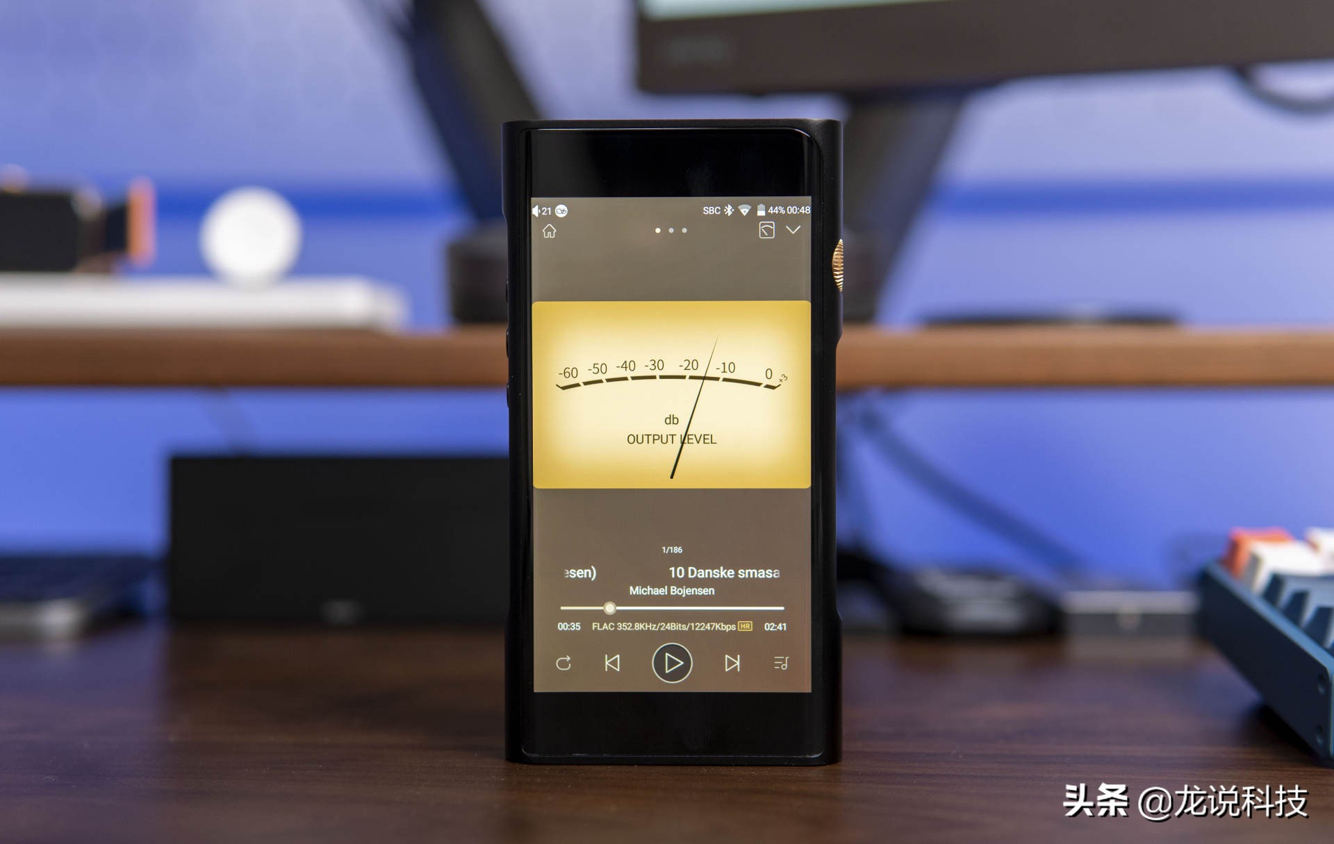 山灵m6无损音乐播放器拆机,山灵m6播放器评测