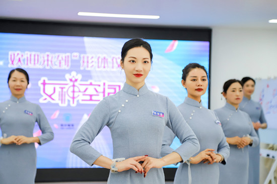 佛山儿童形体仪态培训班,乐平形体仪态培训班