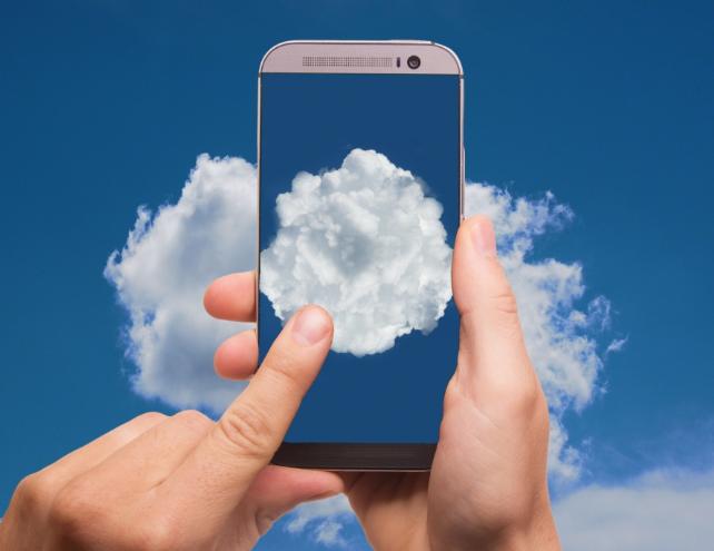 手机屏幕亮度越用越暗怎么处理,手机屏幕脏用什么越擦越亮