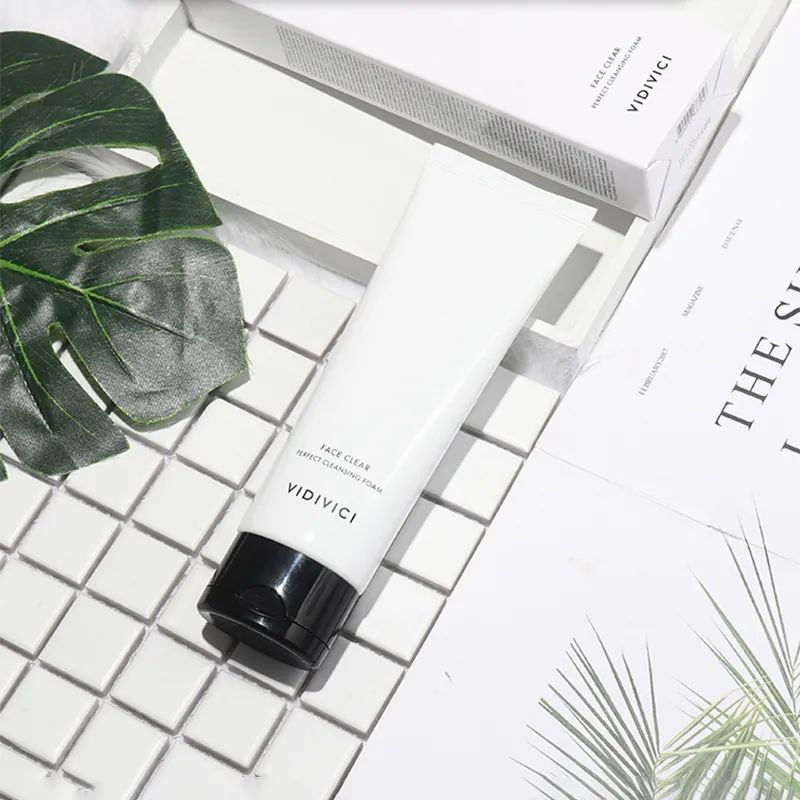 vidivici蚕丝美白保湿洗面奶,vidivici洗面奶和香奈儿洗面奶