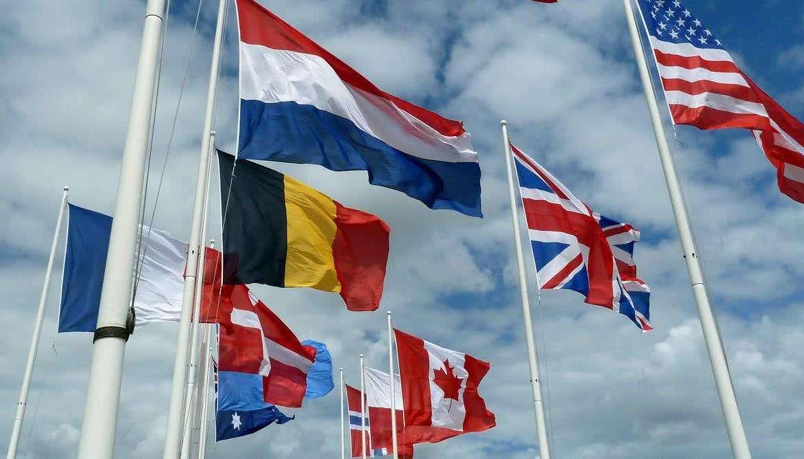 剑指“投降论”！警惕“速胜论”！中美“这盘棋”到底该怎么下？