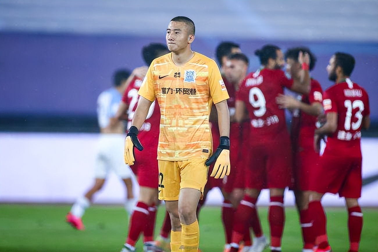 区楚良是2002首发门将吗,2002中国传奇门将区楚良