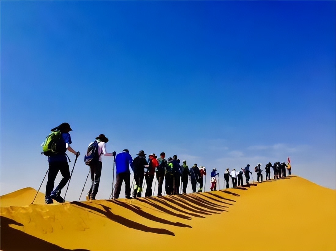 如果去沙漠探险可以带哪些东西,旅行十个地方的石头不能带回来