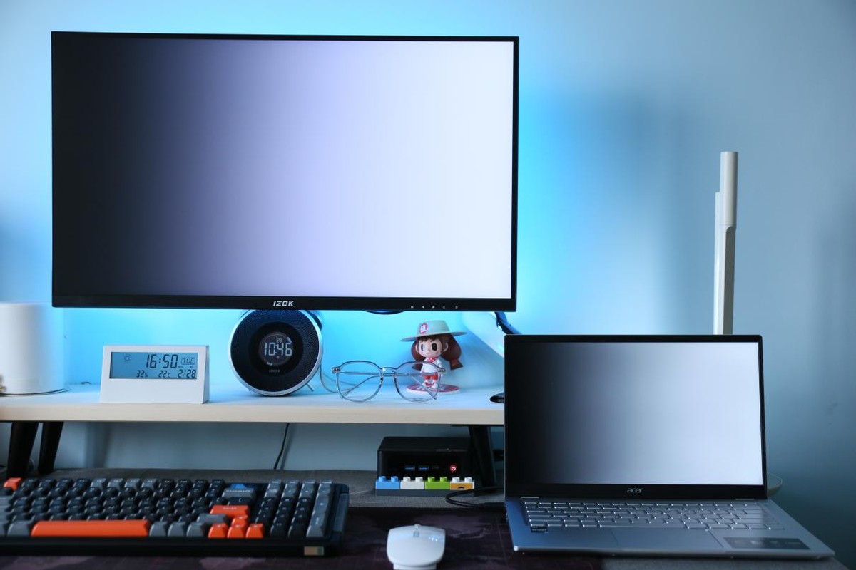 27寸1080p240hzips显示器,不漏光2k显示器