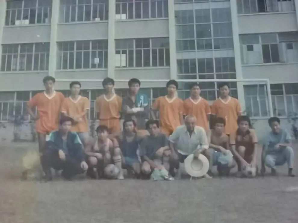 磨刀手艺人刘师傅的传奇人生,磨刀手艺人的惊世之作