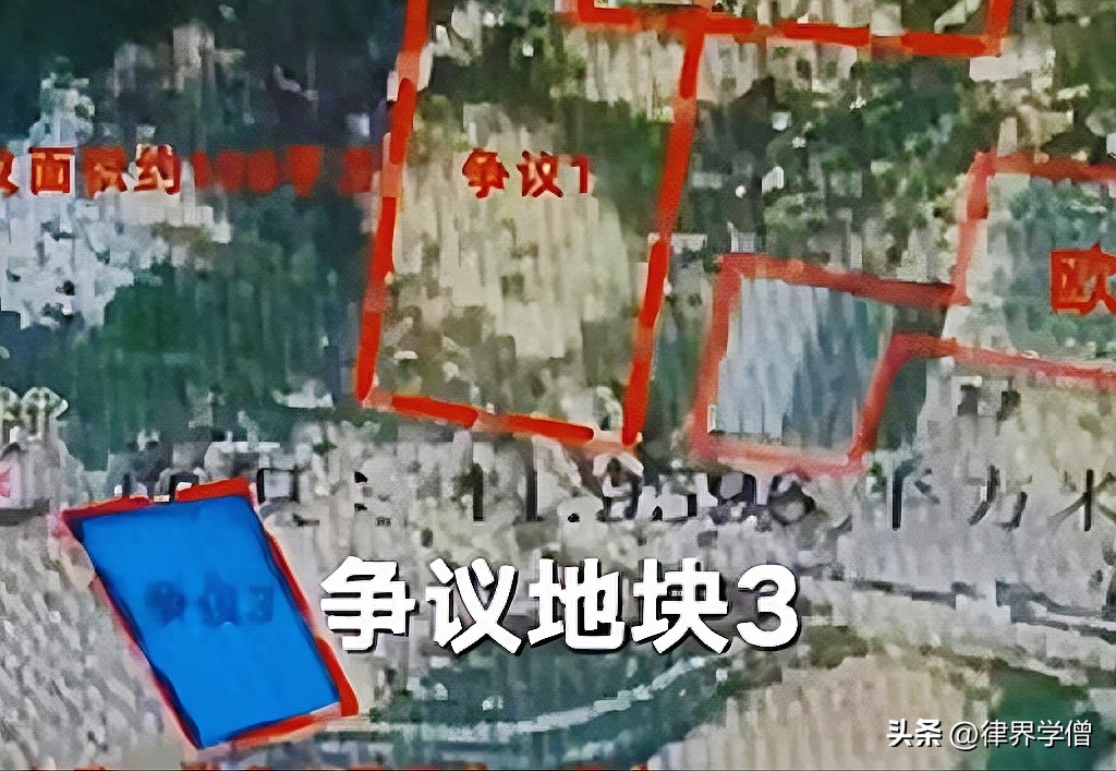 你让我无家可归，我杀你全家！男子怒砍邻居一家5口后，畏罪自杀