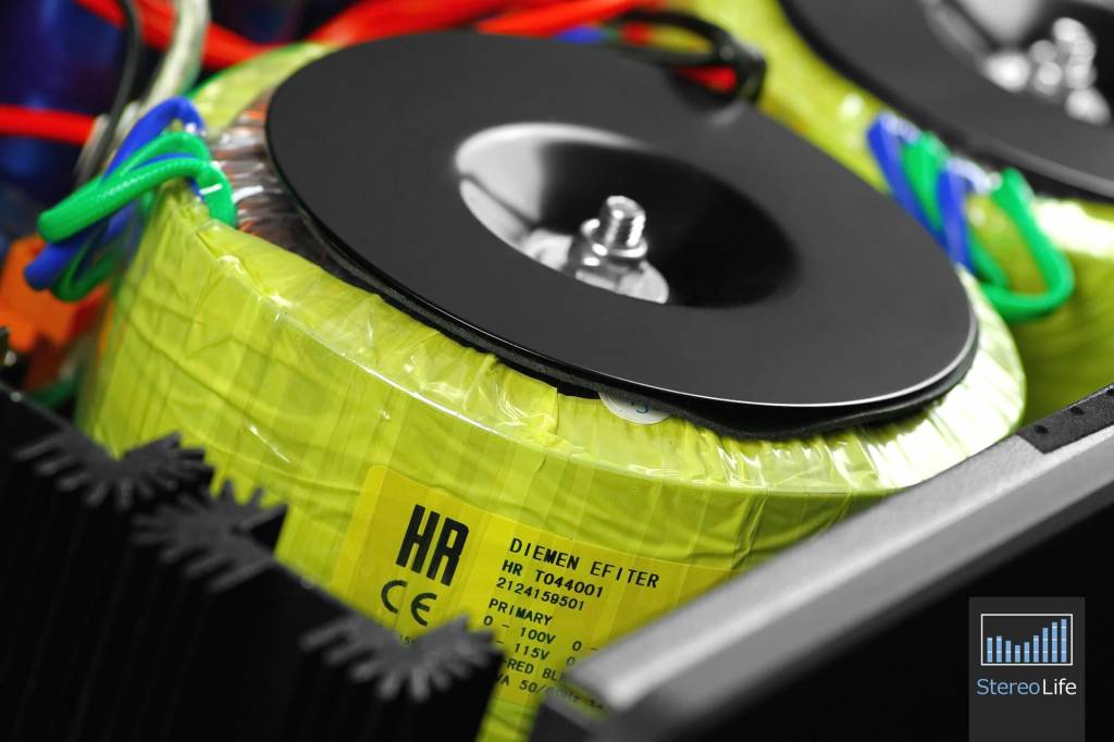 法国珊瑚礁in200功放评测,珊瑚礁am300