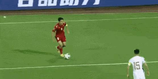 足球踩单车失误搞笑集锦,足球犯规搞笑视频集锦