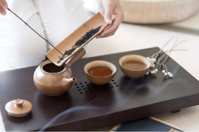 每天以茶代水会导致哪些疾病,每天以茶代水