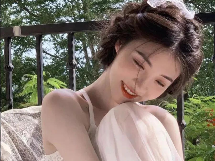 被五花大绑的女人不屑一顾帅身拥有十亿不止身家，她想…欲擒故纵