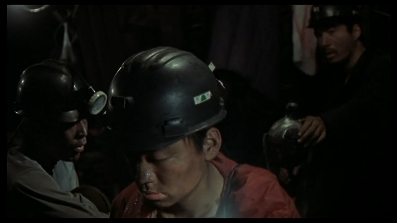 王宝强堪称传奇的人生,王宝强的悲喜人生路