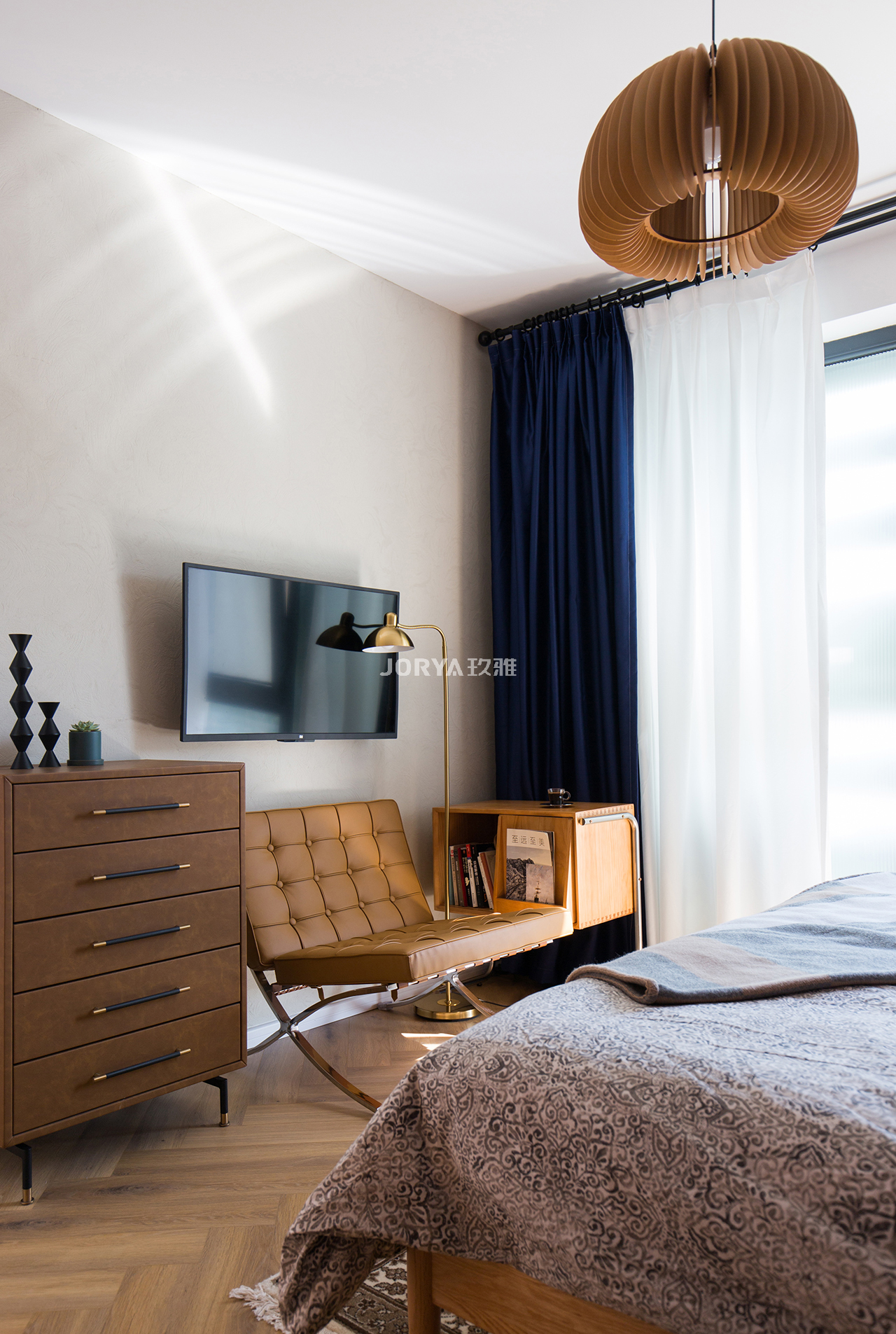 令人眼前一亮的艺术氛围，好像杂志里的家