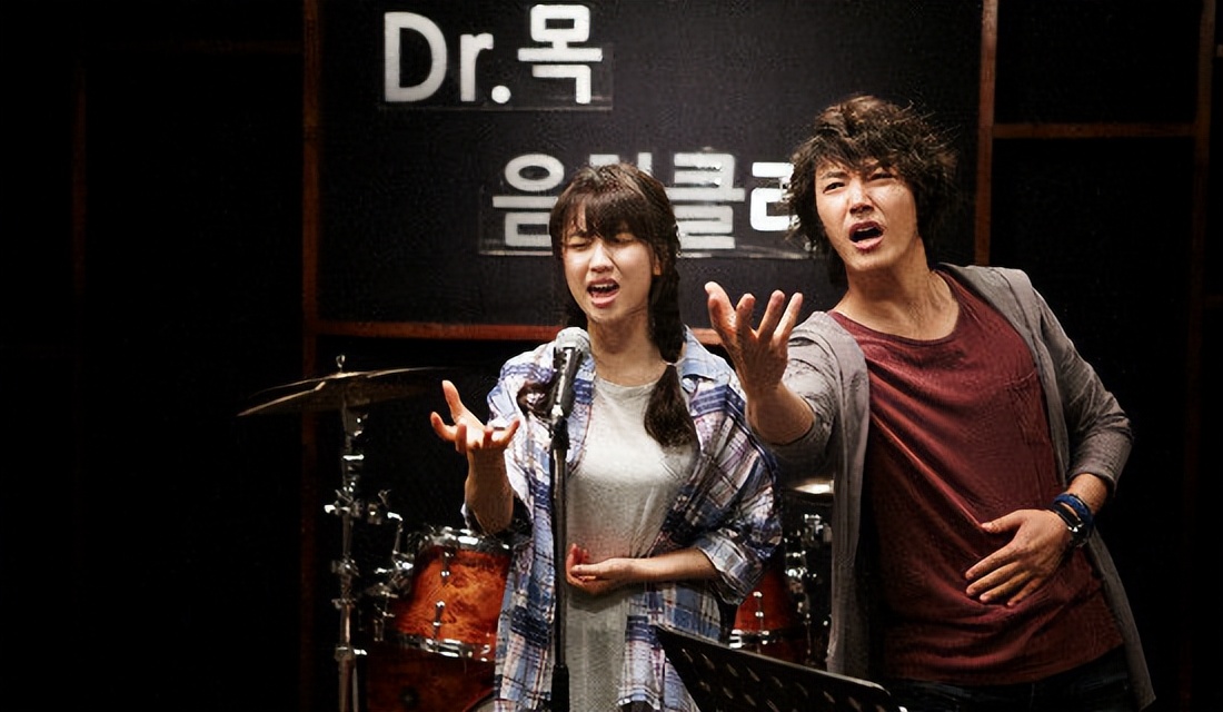 音痴女孩后续,音痴女孩对盲人音乐天才一见钟情