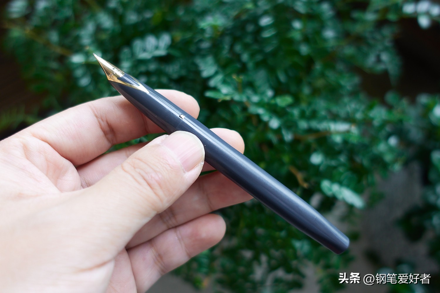 犀飞利帝国4钢笔评测及犀飞利TD上墨器系统原理解析