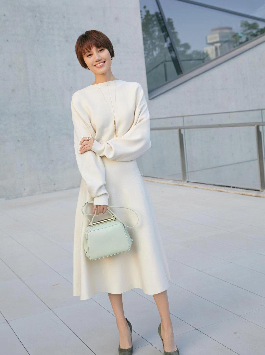 袁泉生活穿衣搭配,袁泉的百万衣橱