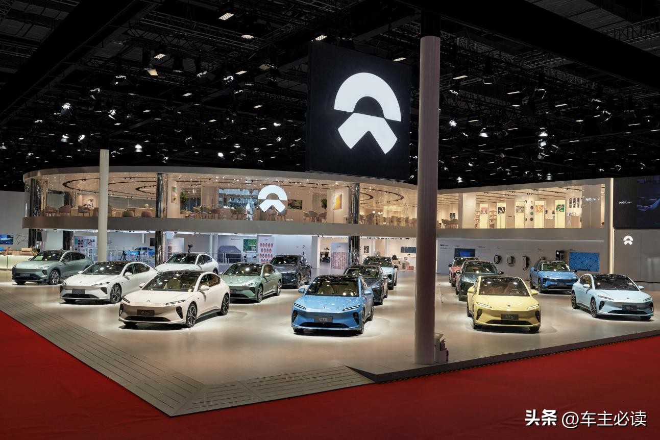 金杯共汝饮白刃不相饶配图,金杯共汝饮白刃不相饶完整版