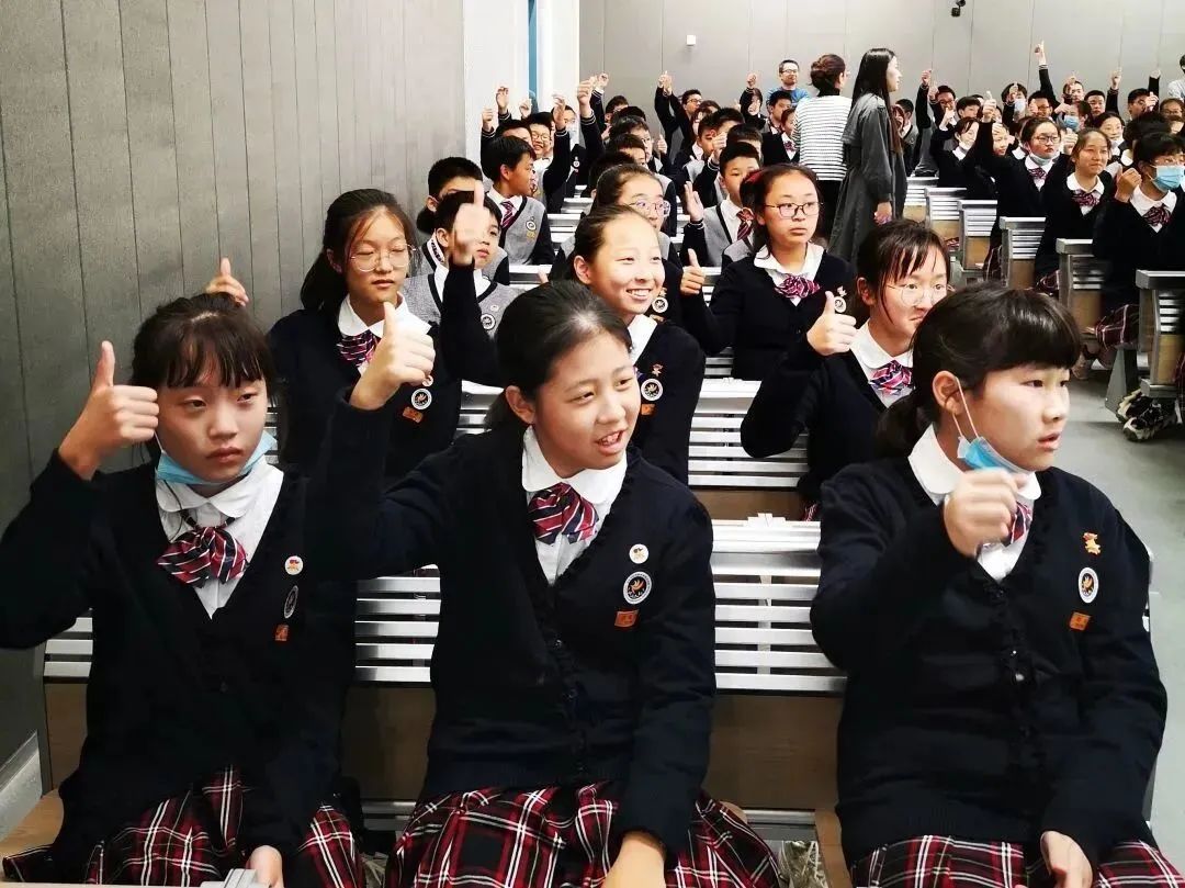 走进直播间|这所学校办学仅三年，实力不容小觑！