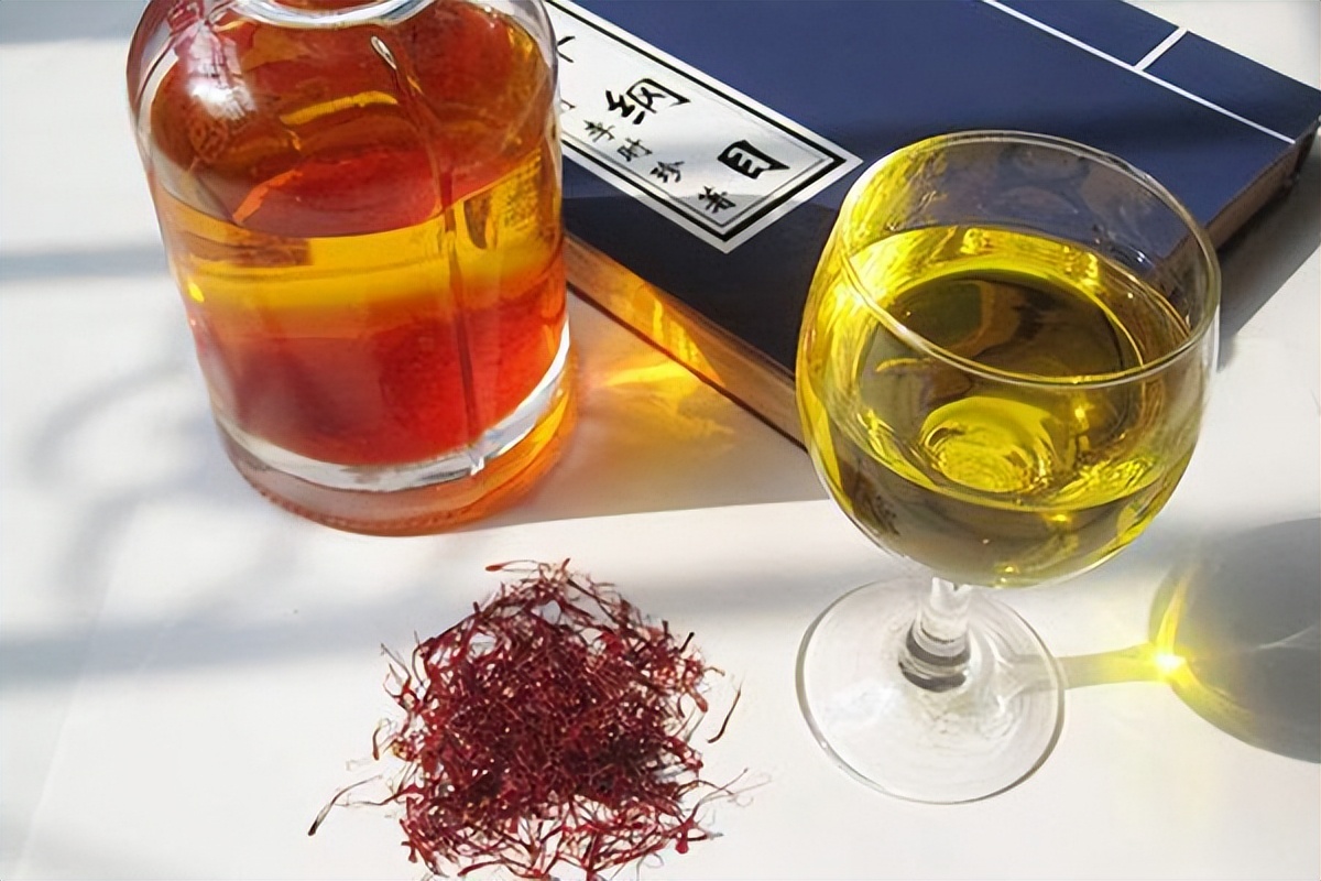 藏红花的副作用喝藏红花的禁忌,藏红花的作用与禁忌和副作用