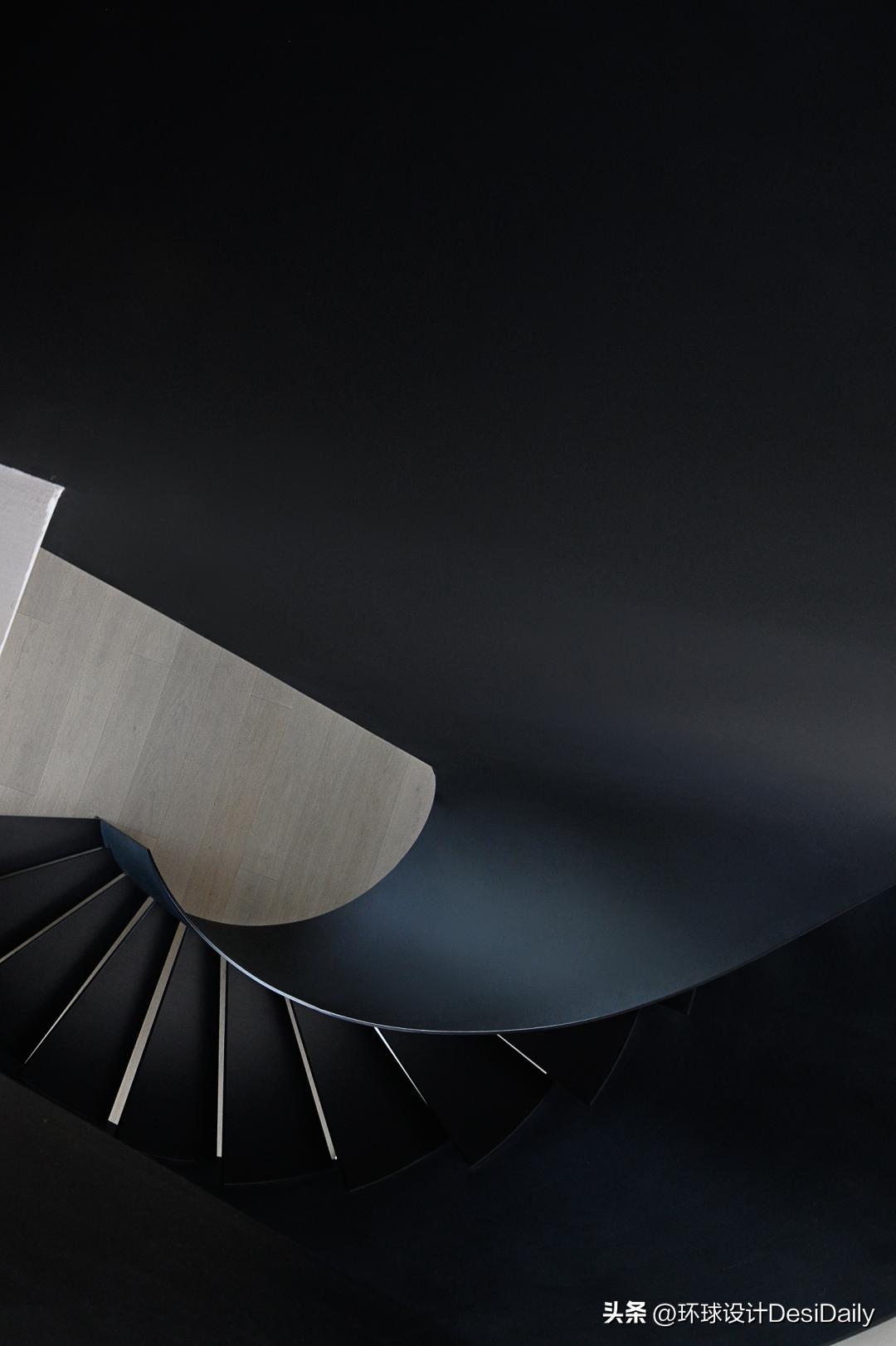 首发.刘捷｜680㎡极简顶复，空纳万境【环球设计3124期】