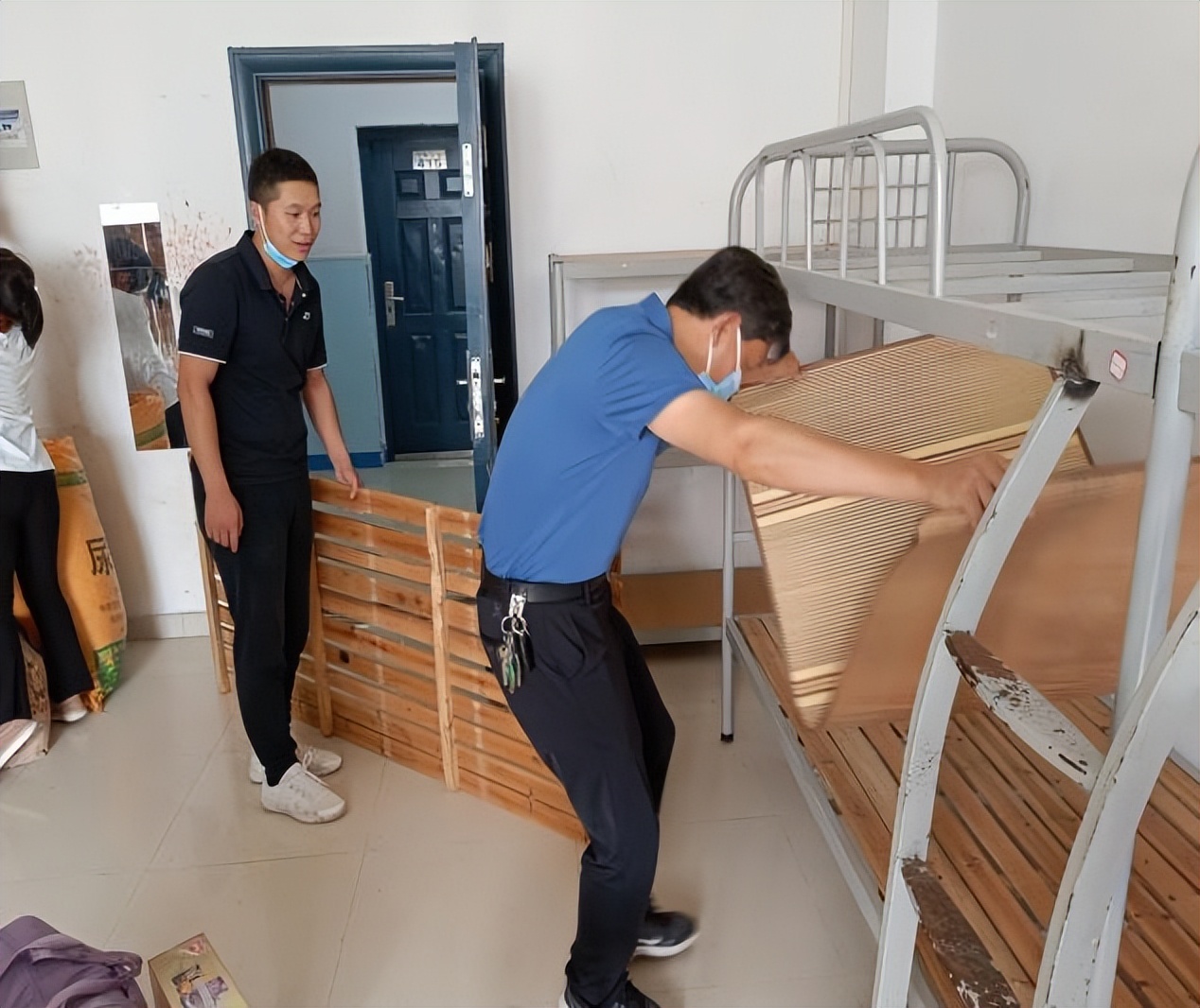 办实事暖民心固成果显担当