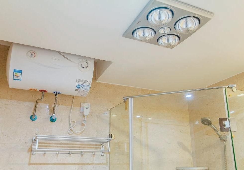 升级版光暖浴霸,升级版的浴霸取暖灯有什么区别