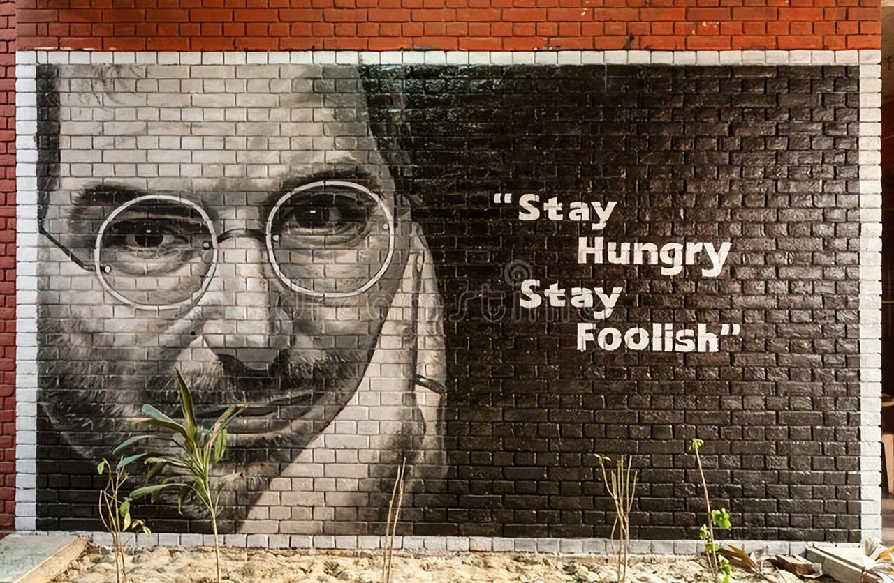 乔布斯是不是苹果的创始人,乔布斯40岁创立了苹果