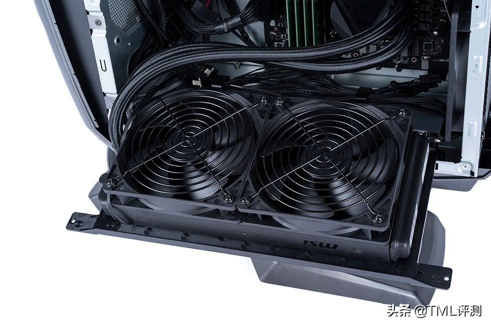 旗舰级游戏电脑微星宙斯盾ti5,微星宙斯盾ti512代评测