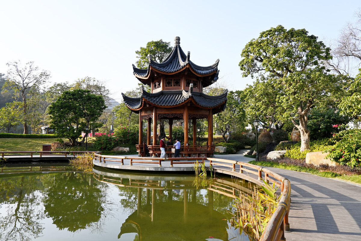 冬天哪里温泉度假村最好,泡温泉地方推荐室内温泉