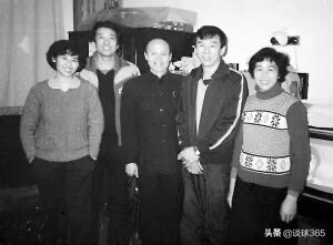 21岁小自由人,背景深厚,得两大名帅青睐,将成国家队下一代主力