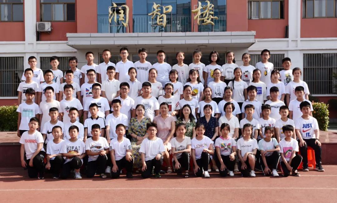 70年代临沭东白旄小学毕业照,历年临沭三小毕业照