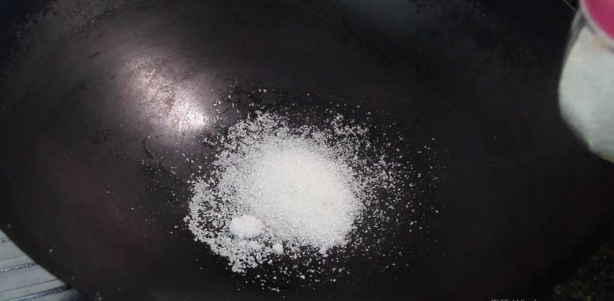 这才是猪蹄最好吃的做法，肥而不腻，香辣爽口，看着都流口水了