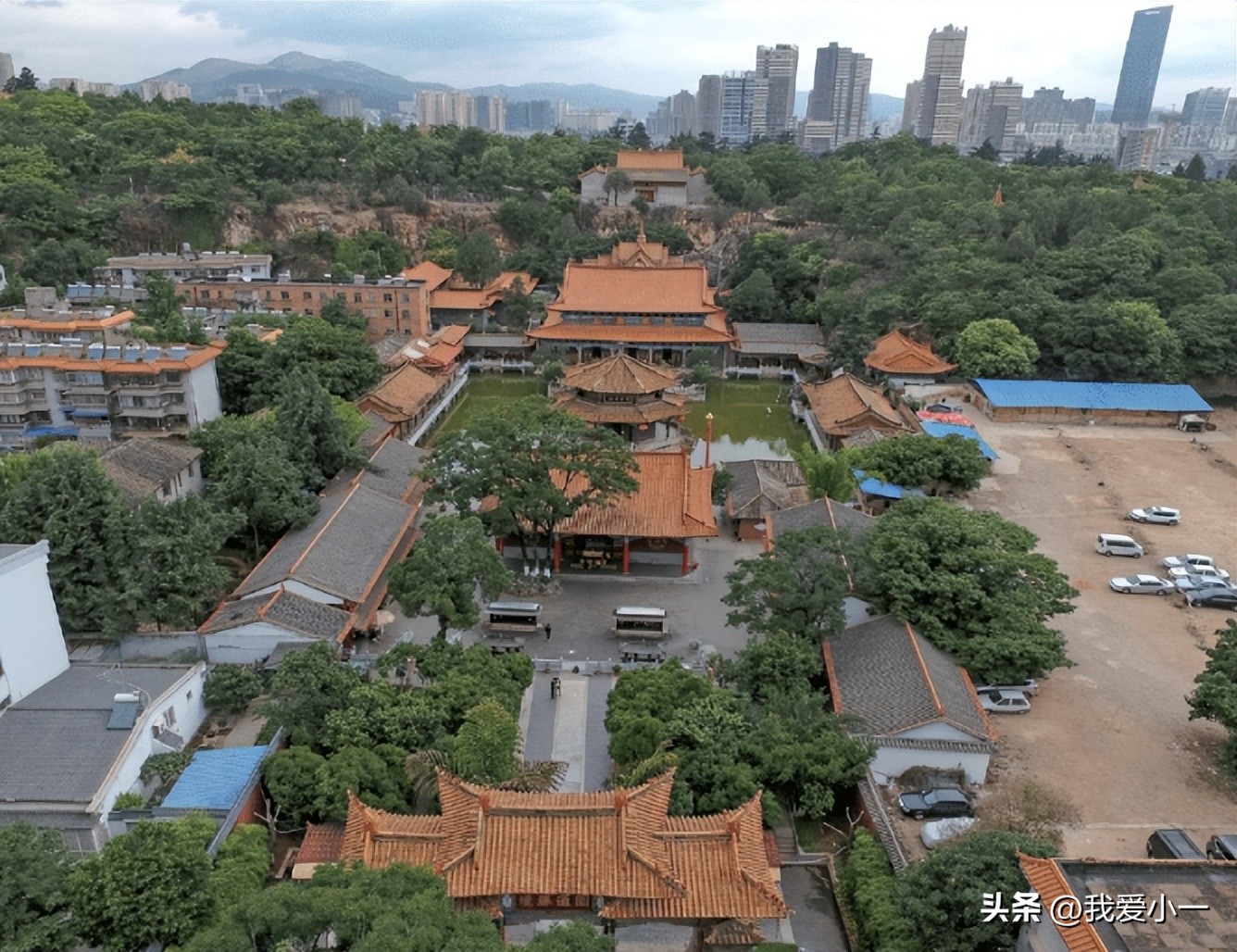 云南昆明古建筑群图,云南省昆明市官渡古镇古建筑