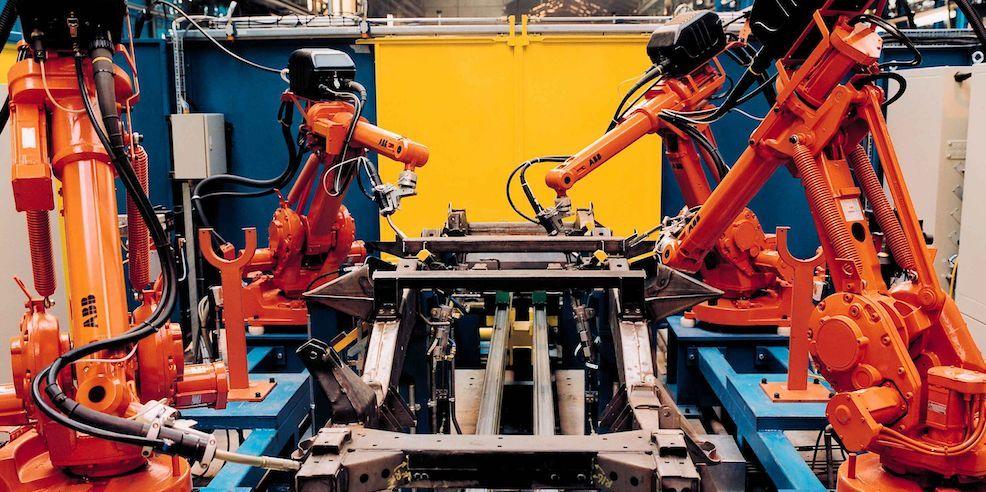 比亚迪和富士康哪个上班更累,被比亚迪挖走富士康员工现状