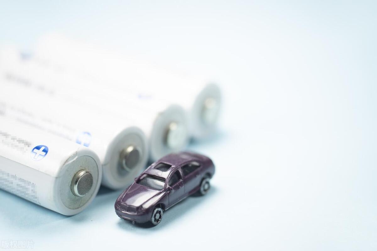 五菱宏光mini ev2.88万到哪里买 (五菱宏光miniev租赁定价多少钱)