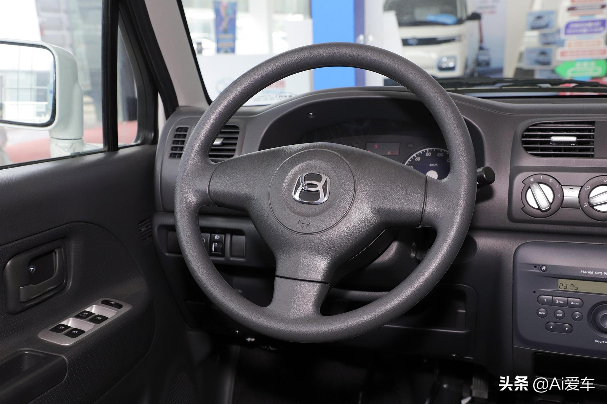 便宜省油耐用代步车越野车,实用又便宜省油的七座车