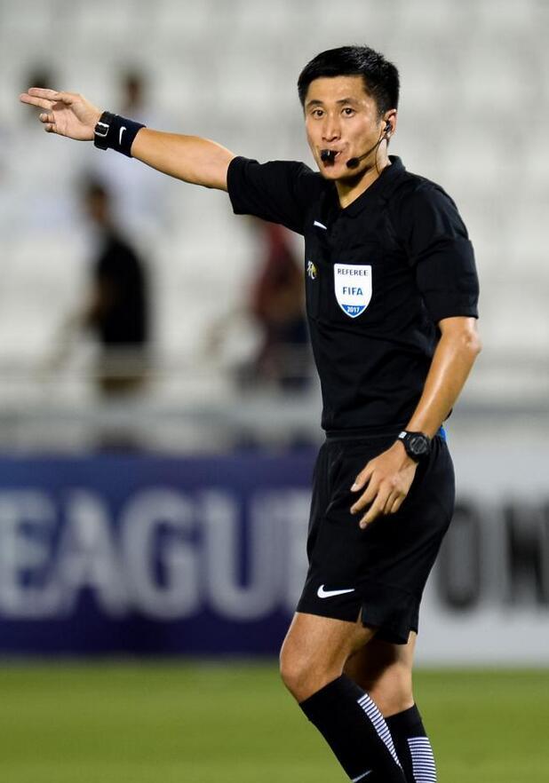 马宁回应无缘主裁,马宁谈裁判组冲击世界杯