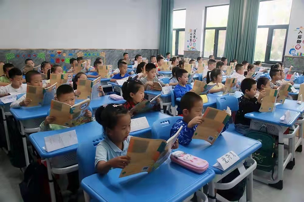 爱是这所学校最响亮的名片——记神木市西交康桥慈善学校以德育教育为特色，打造老百姓家门口的好学校