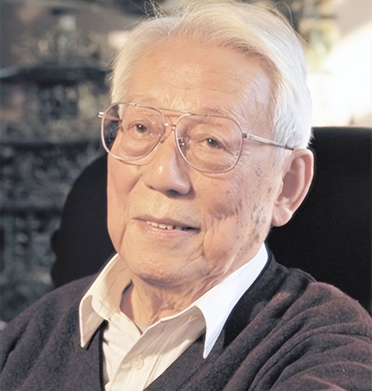 “中华”烟的诞生：应毛主席要求生产，最初使用的是美国烟叶