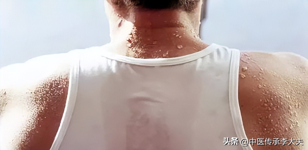 鐜夊睆椋庢暎婀跨儹姘旇櫄,婀跨儹鍑烘睏姘旇櫄鍚冪帀灞忛