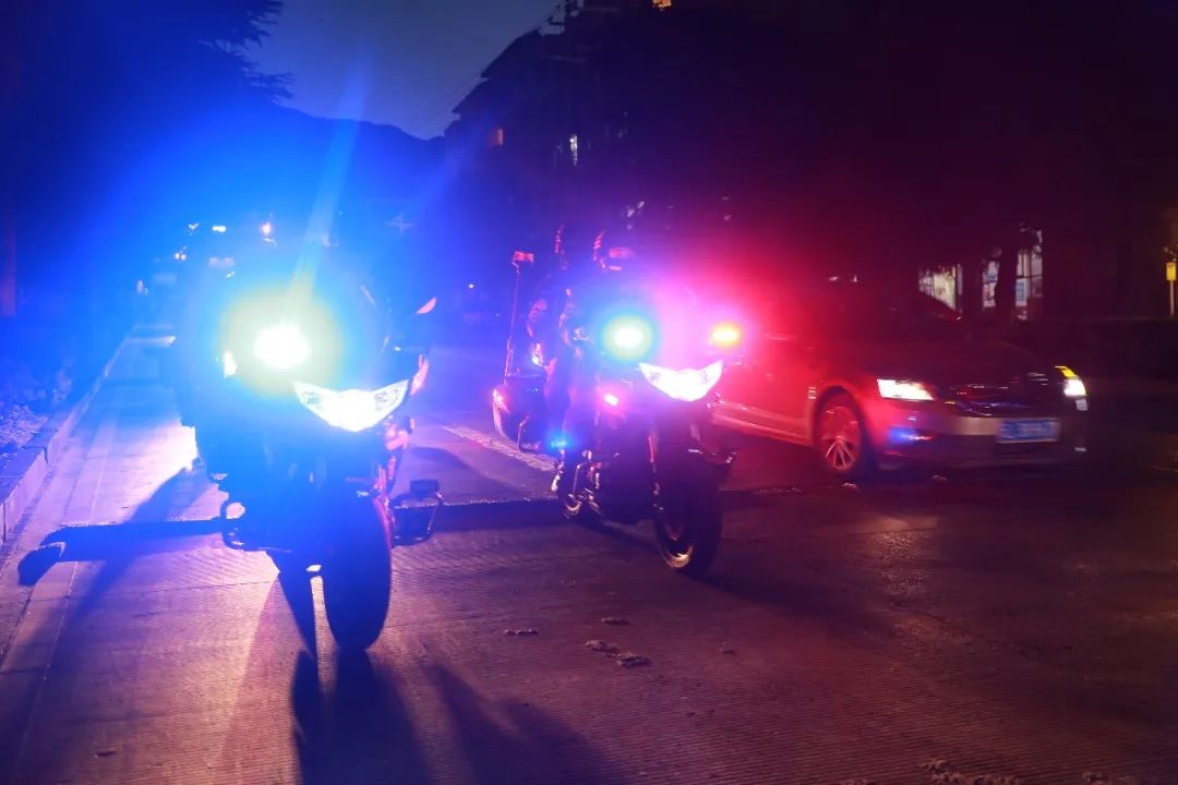 雷霆整治,雷霆亮剑扫黑除恶