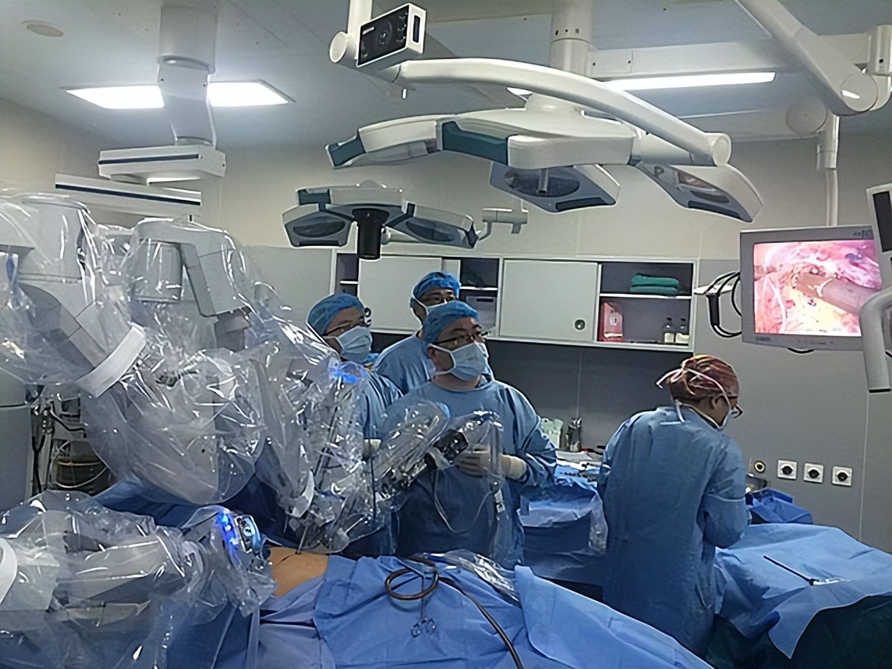 身家亿万的新加坡医美医生，40岁不幸患肺癌去世，临终感言万人转