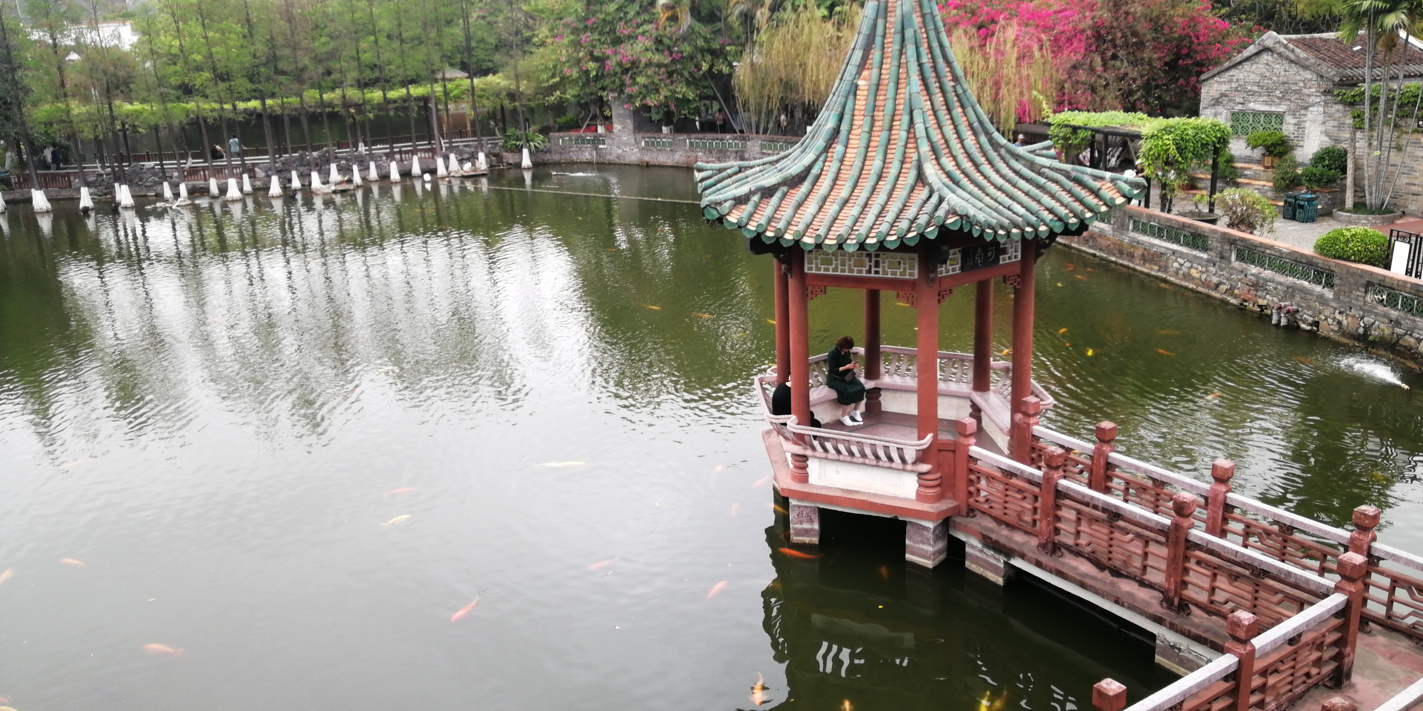 周末不知道去哪玩坐地铁,周末不知去哪里玩