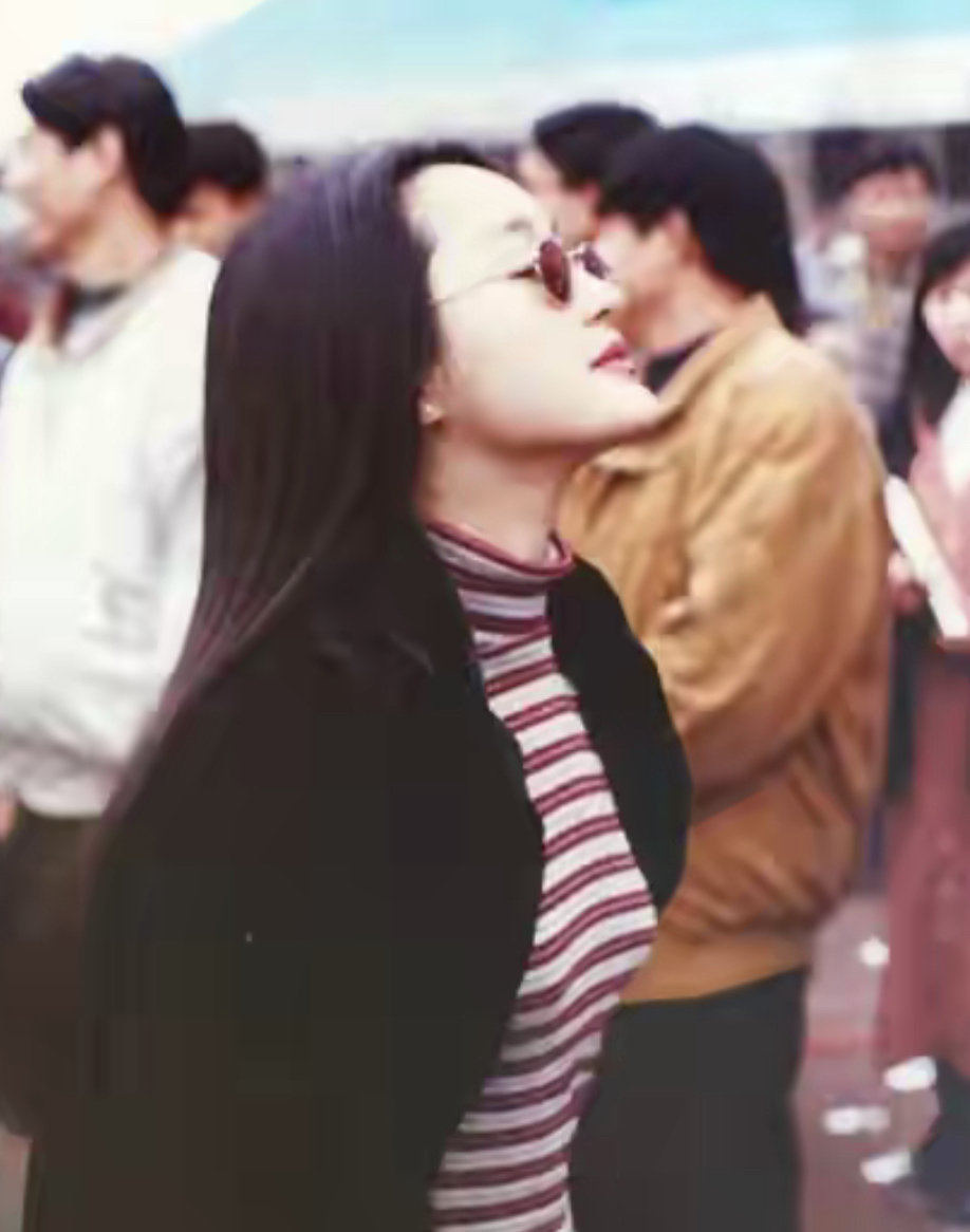 杨钰莹年轻时的盛世容颜还在吗,杨钰莹年轻的时候什么样子