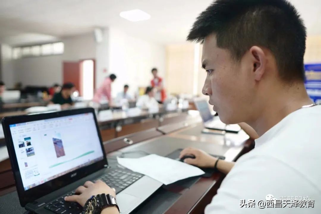 会东创业大赛第三天，路演PPT制作，自信源于完美备战