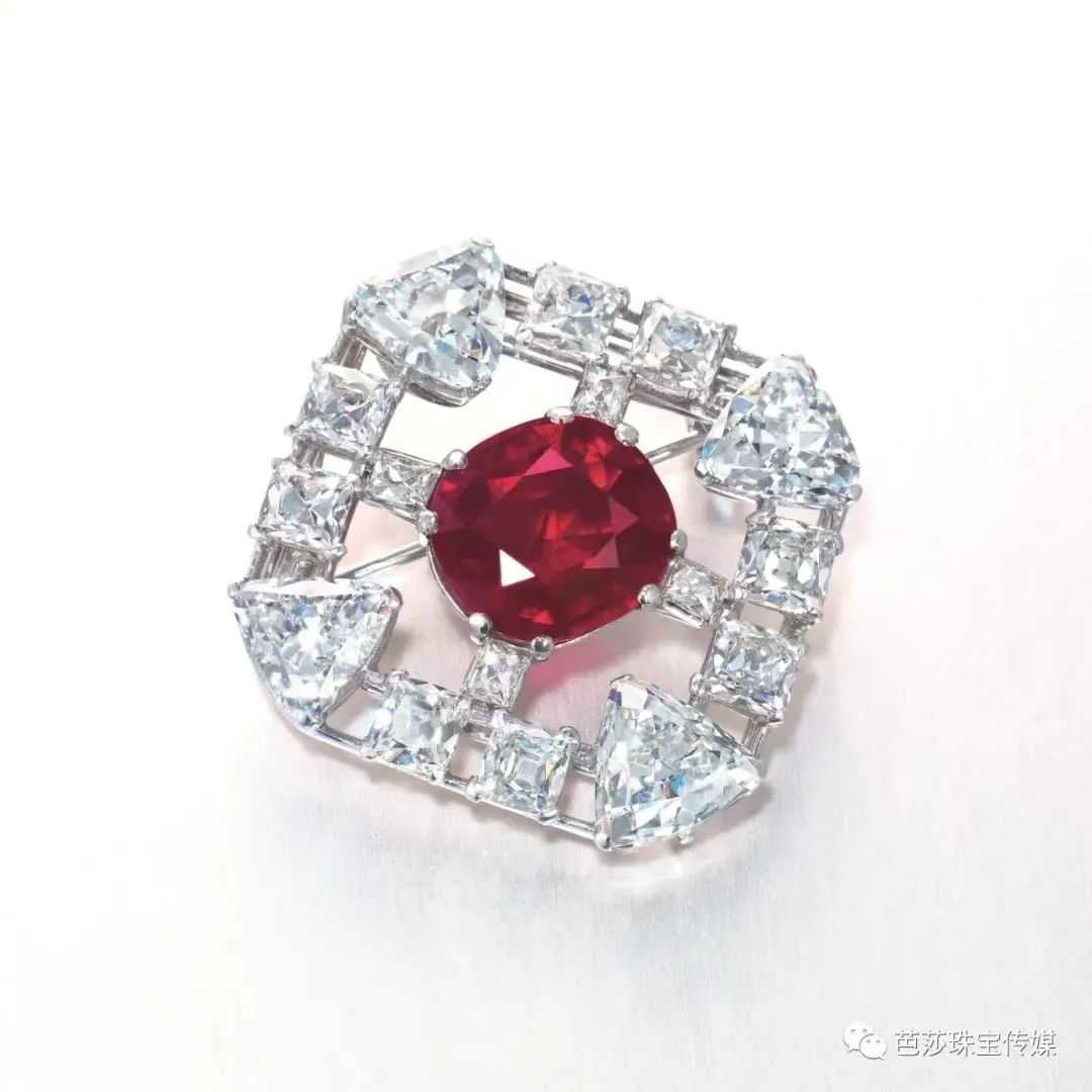 古柏林新定义的CrimsonRed红宝石会比“鸽血红”还贵吗?