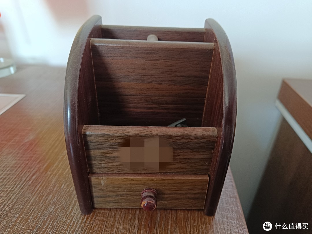 装玩具的收纳神器放桌子上,收纳盒玩具整理神器