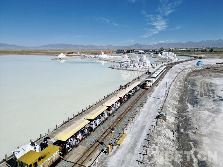 5.1旅游好去处推荐茶卡盐湖,国庆茶卡盐湖景区